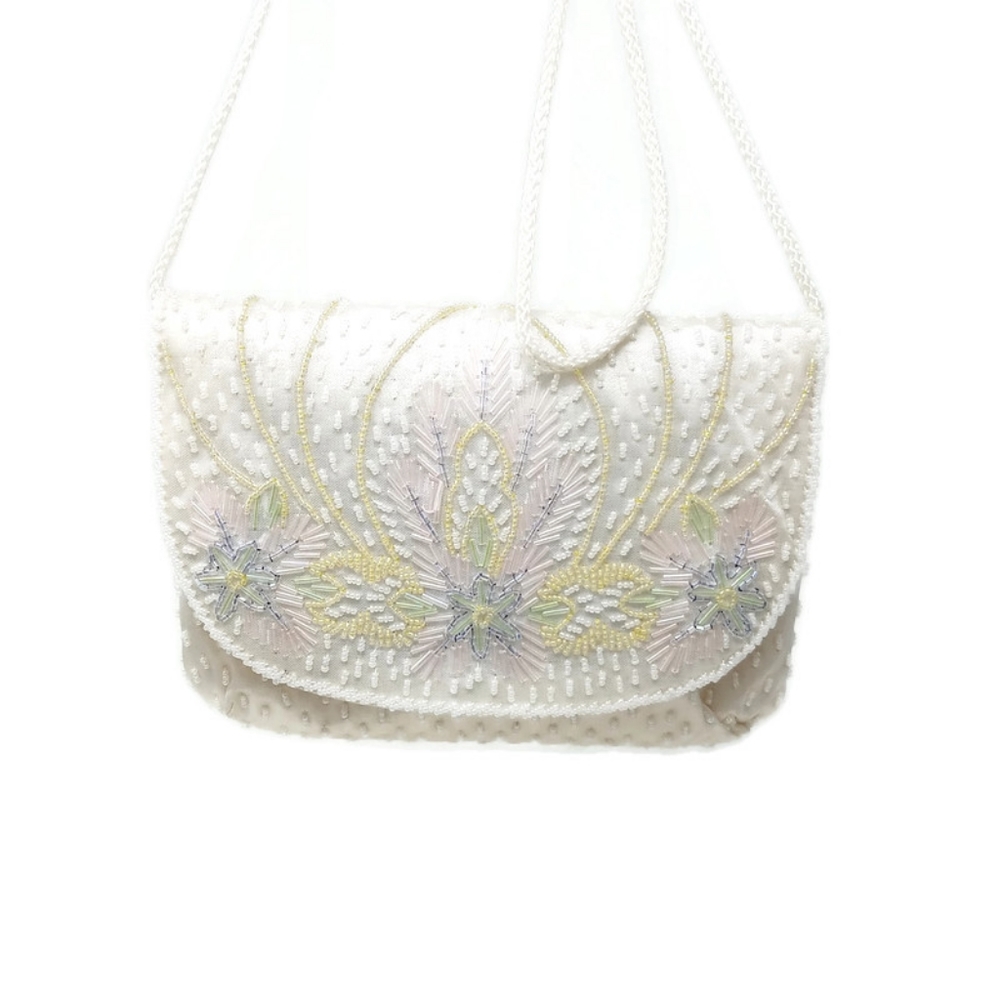 Vintage 80s 90s Beaded White Crossbody Clutch